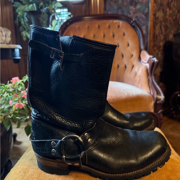 Double H Engineer Boots 9 D in excellent condition - Picture 3 of 8